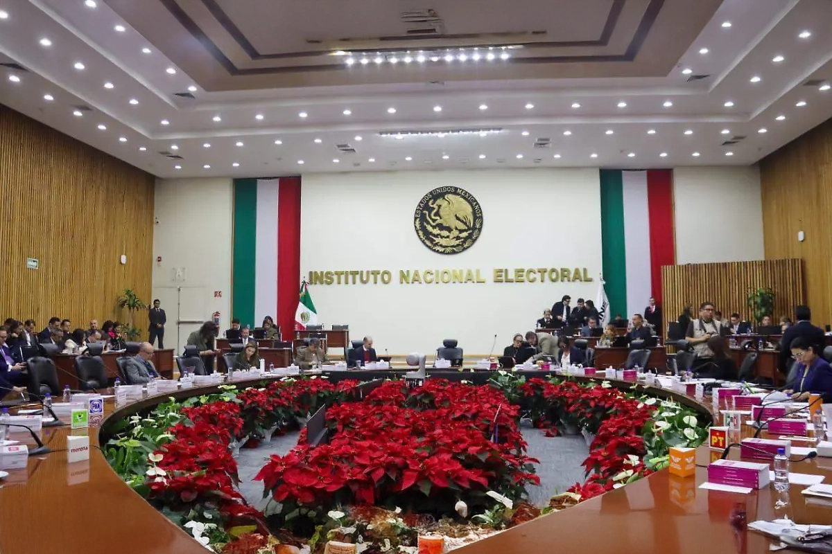 INE avala prueba piloto de voto por internet en elecciones locales de Coahuila 2026