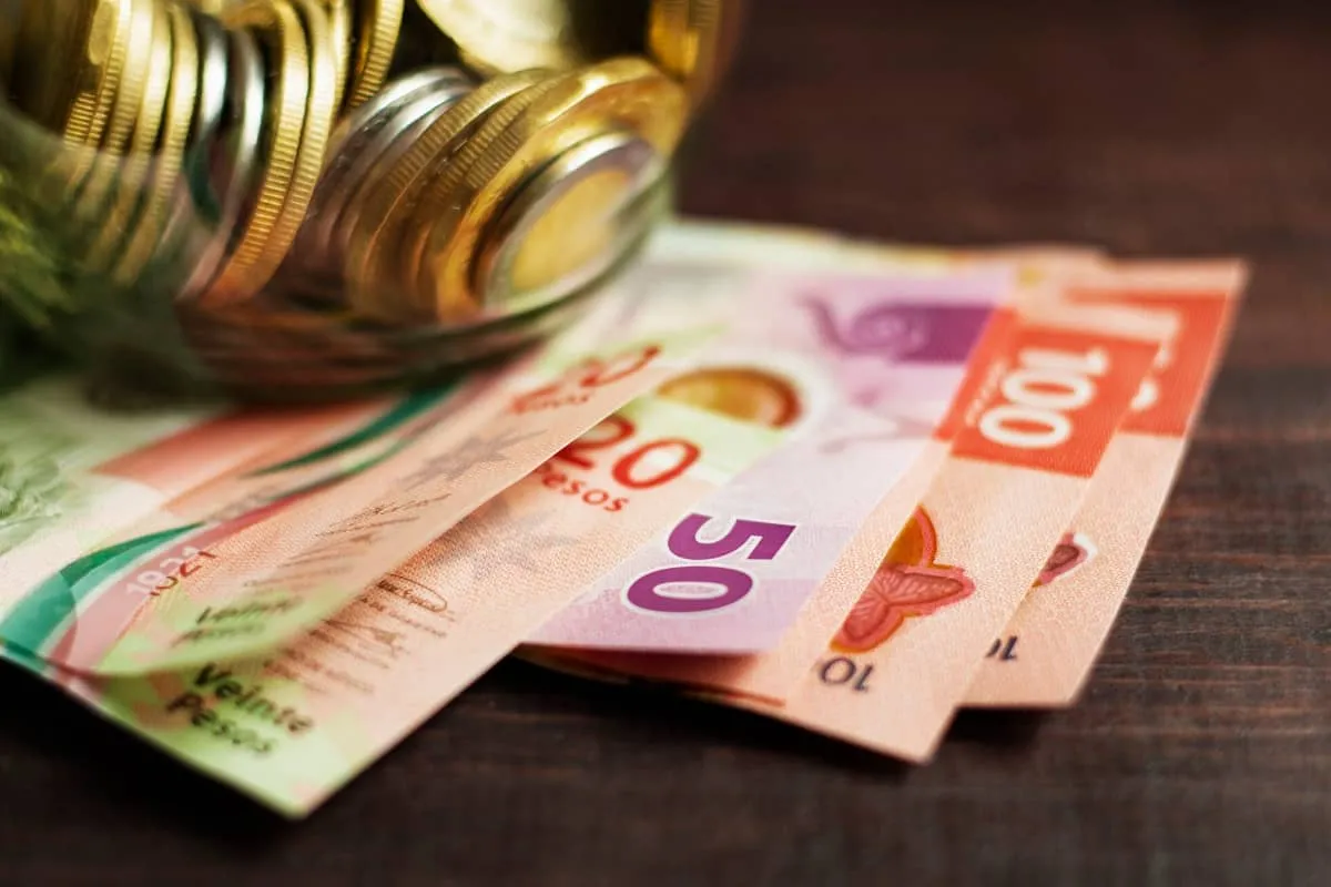 Indicadores económicos del INEGI muestran señales mixtas en la actividad productiva de México hacia el cierre de 2025.