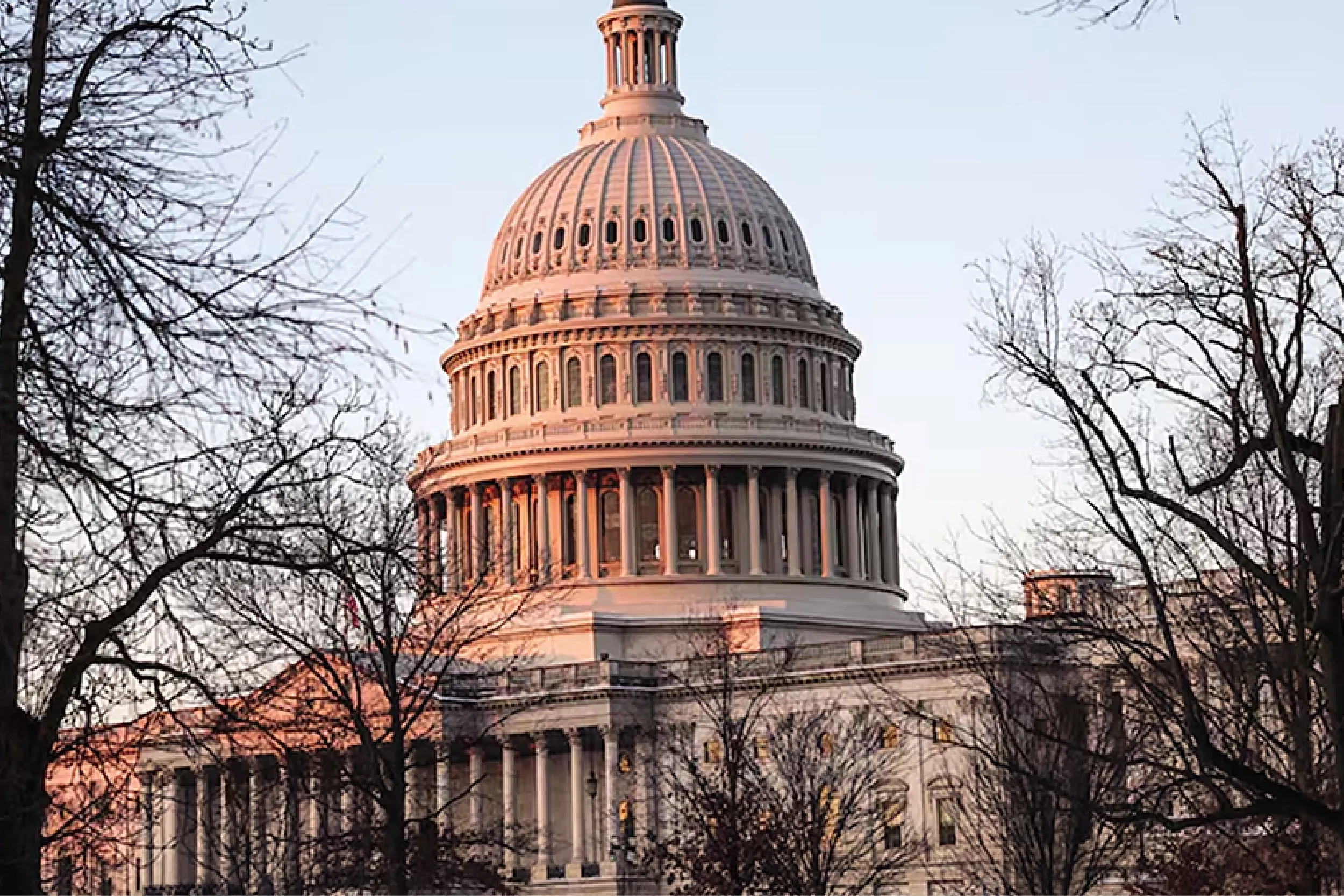 Buscan frenar el uso de fondos públicos para acciones militares sin aval del Congreso.