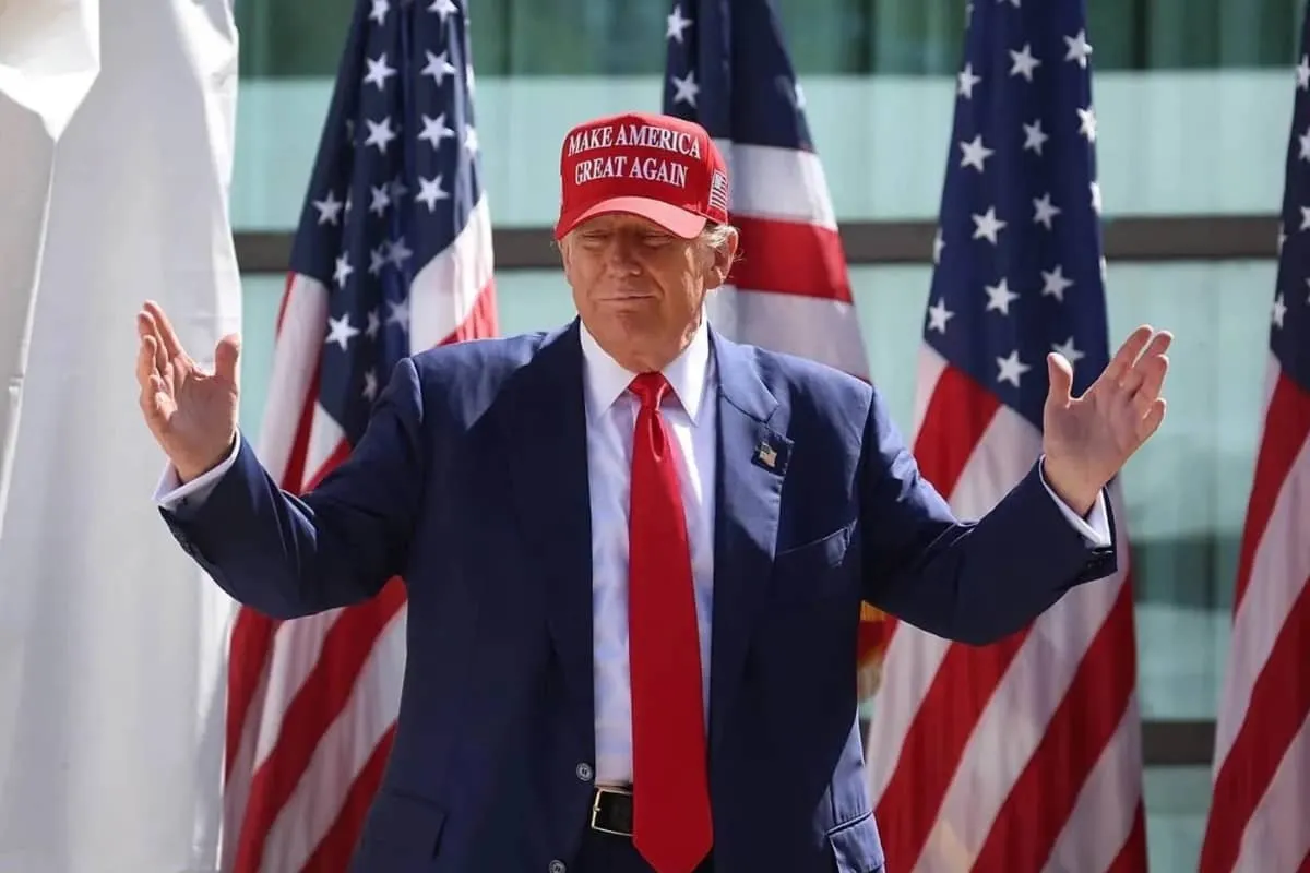 Donald Trump durante su anuncio sobre el acuerdo petrolero con Venezuela y la compra exclusiva de productos fabricados en Estados Unidos.