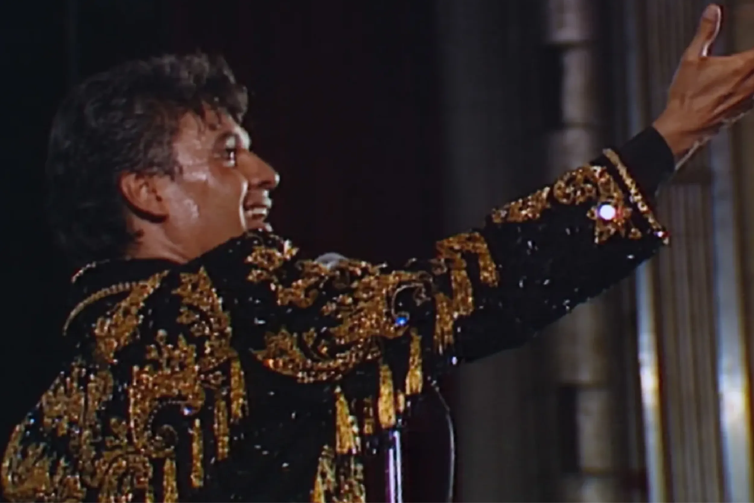 Juan Gabriel regresa a Bellas Artes.