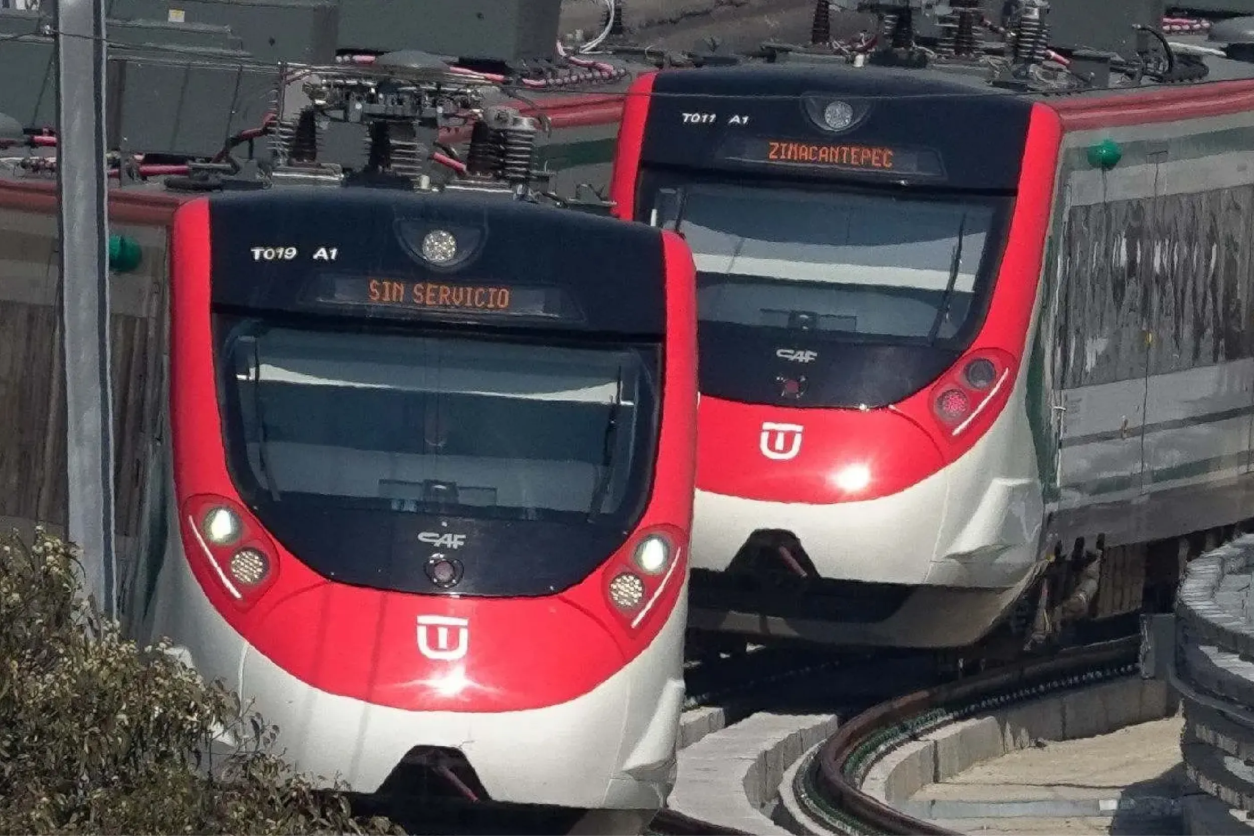 Inauguran el tramo final del Tren Interurbano México-Toluca “El Insurgente”.