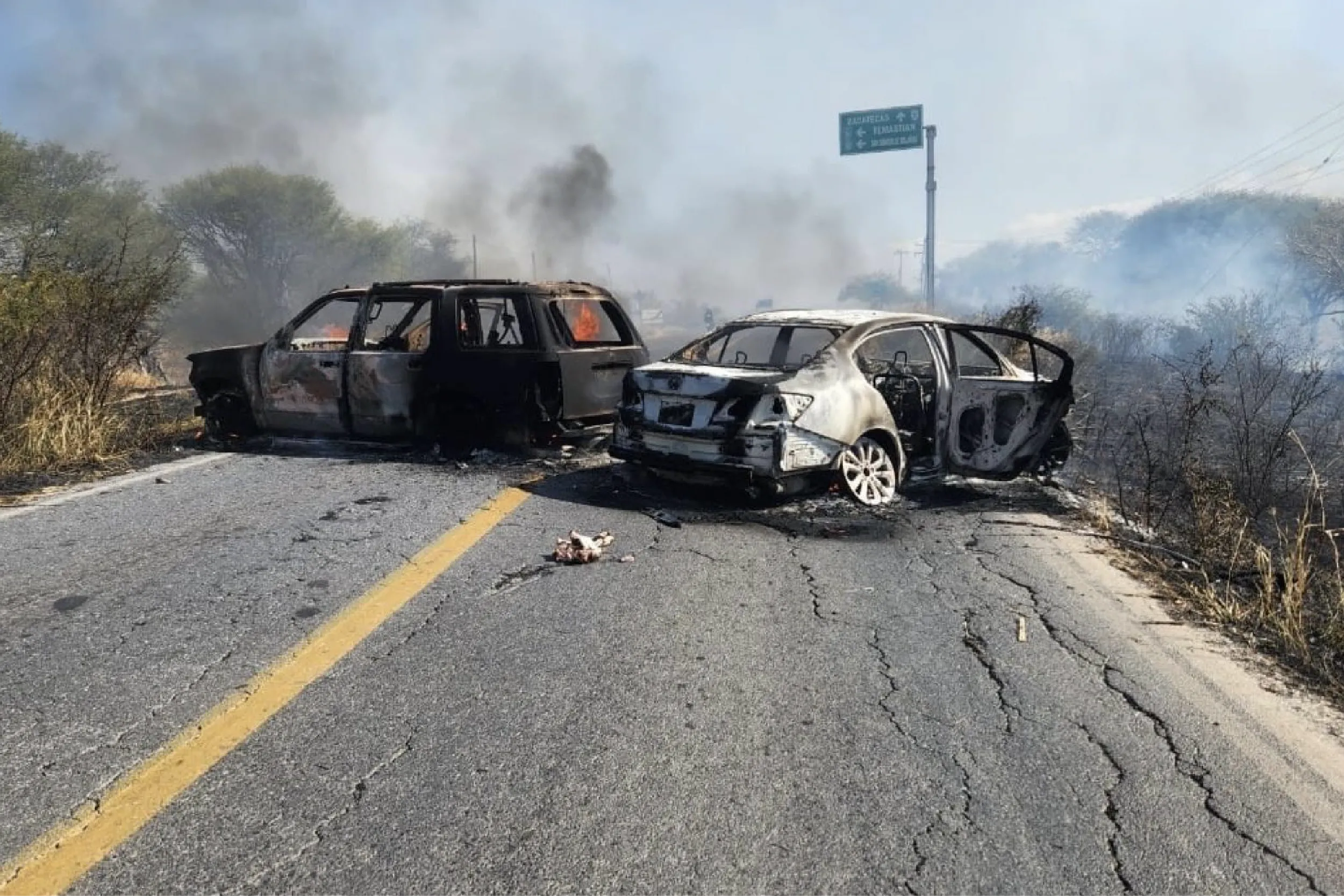 Más de 500 vehículos fueron incendiados en Jalisco y Nayarit.