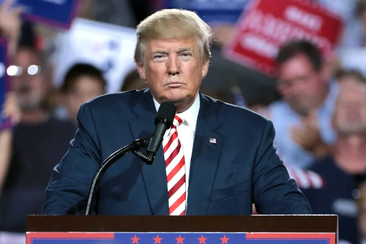 Donald Trump, expresidente de Estados Unidos, durante su declaración sobre la necesidad de un “nuevo, mejorado y modernizado” tratado nuclear tras expirar el New START con Rusia el 5 de febrero de 2026.