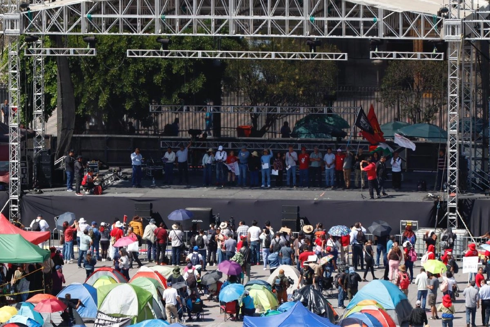¡Es viernes y la CNTE lo sabe! Se levanta paro de 72 horas - INFOPODER