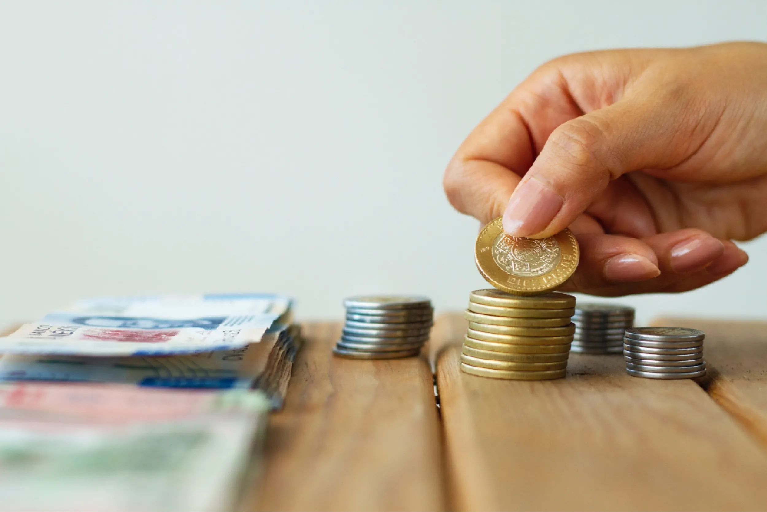 Salario mínimo: el costo real para empresas en México.