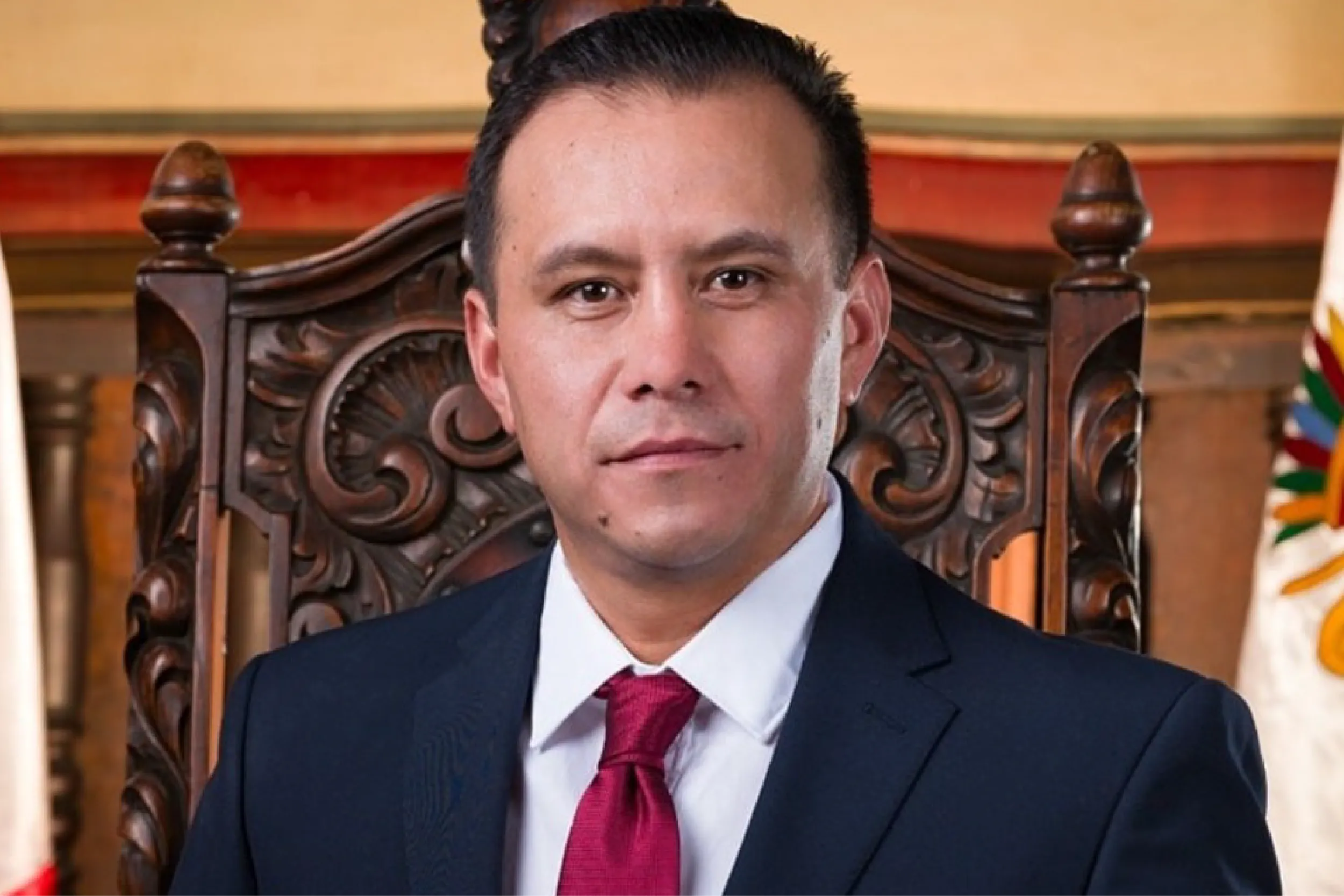 Hallan con vida a alcalde de Taxco y su padre tras secuestro.