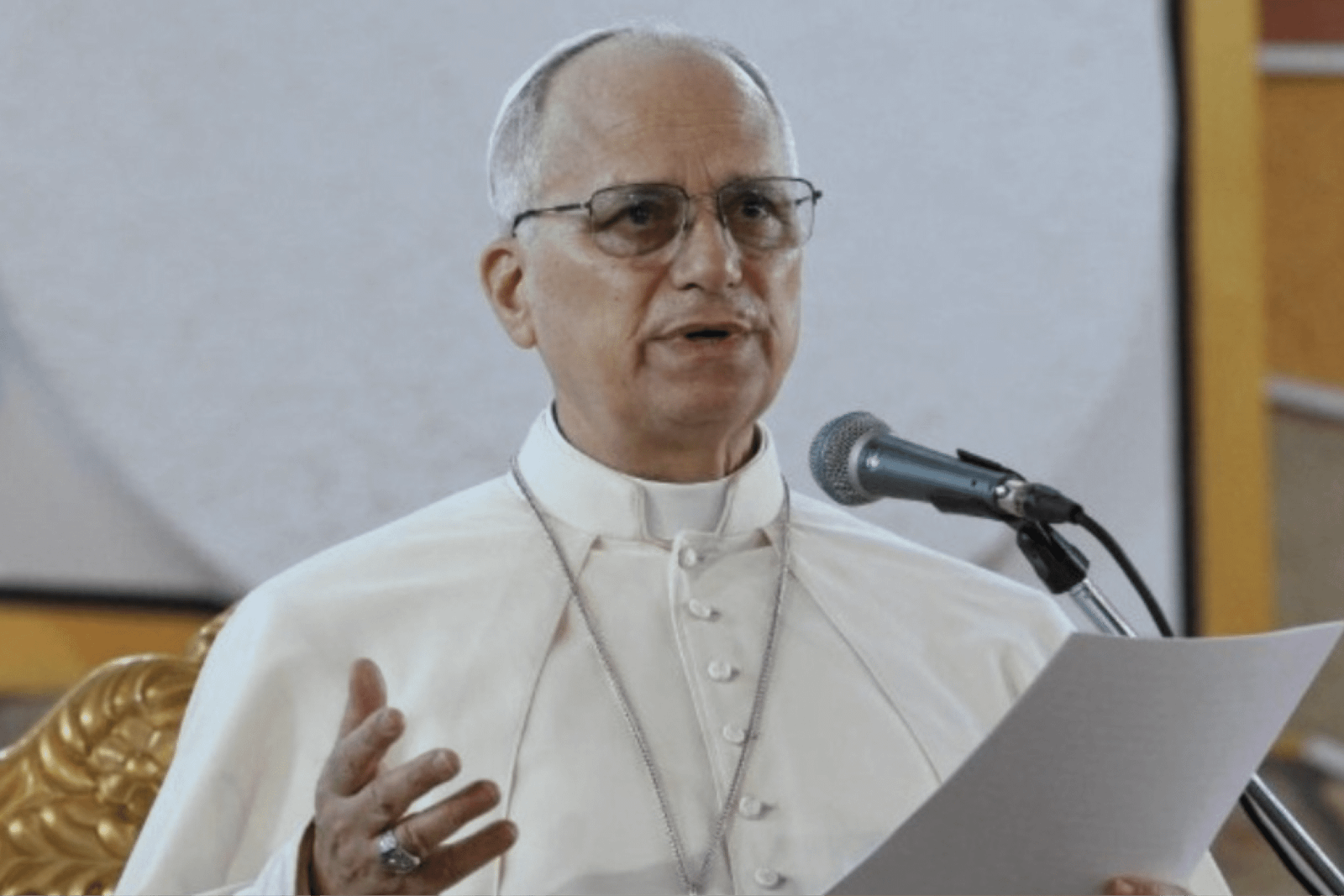 Papa León XIV ingresa al Hospital Gemelli