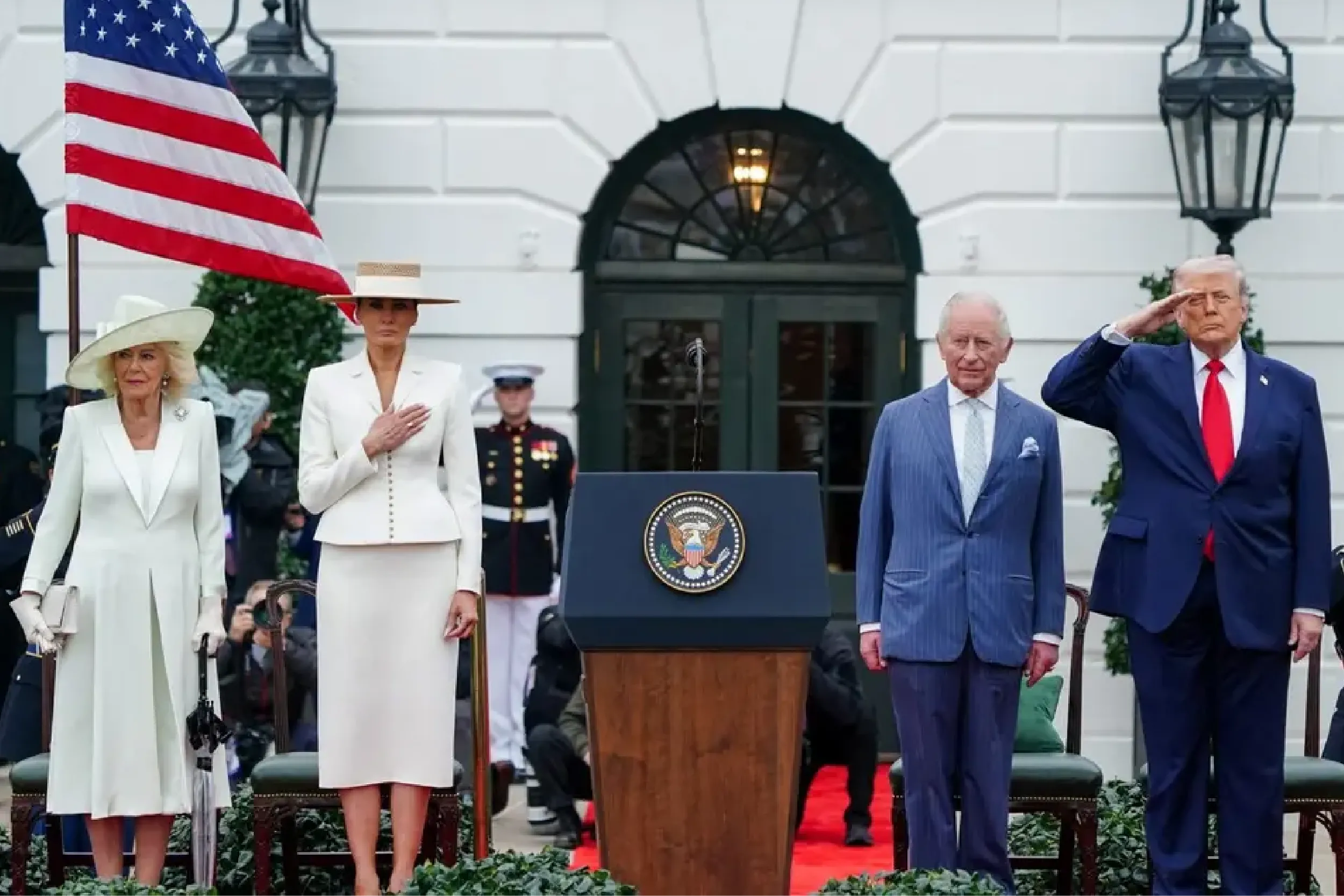 Trump recibe al rey Carlos III en la Casa Blanca.