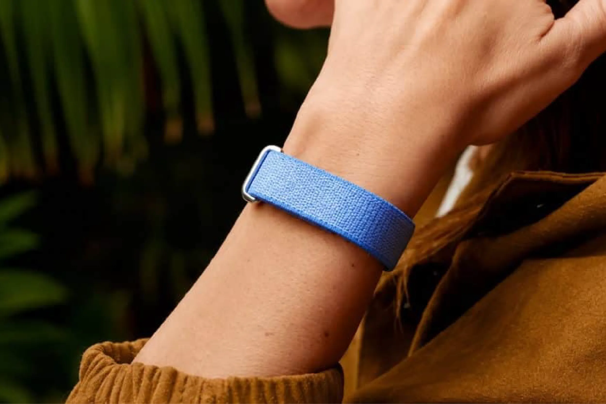 Fitbit Air: así es el nuevo reloj inteligente de Google que reta al Apple Watch.