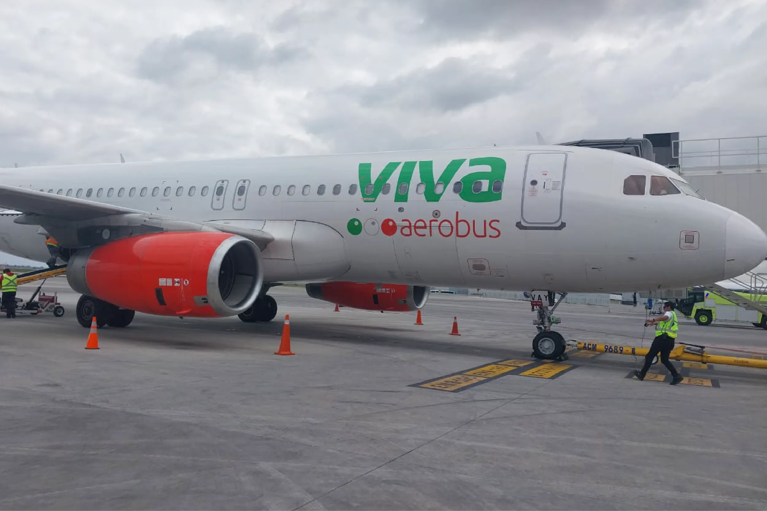 México restringe entrada de viajeros por brote de ébola en África.