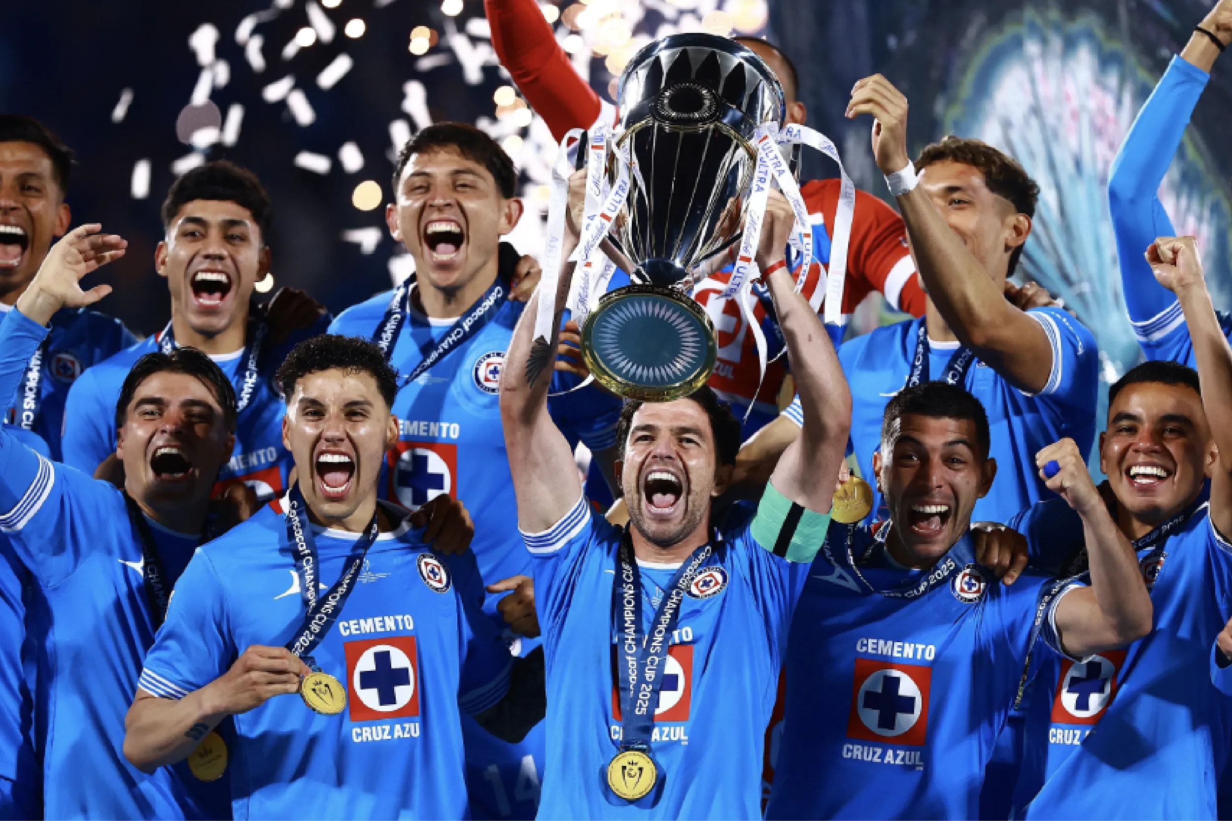 Cruz Azul levanta el título y asegura premio económico e internacional.