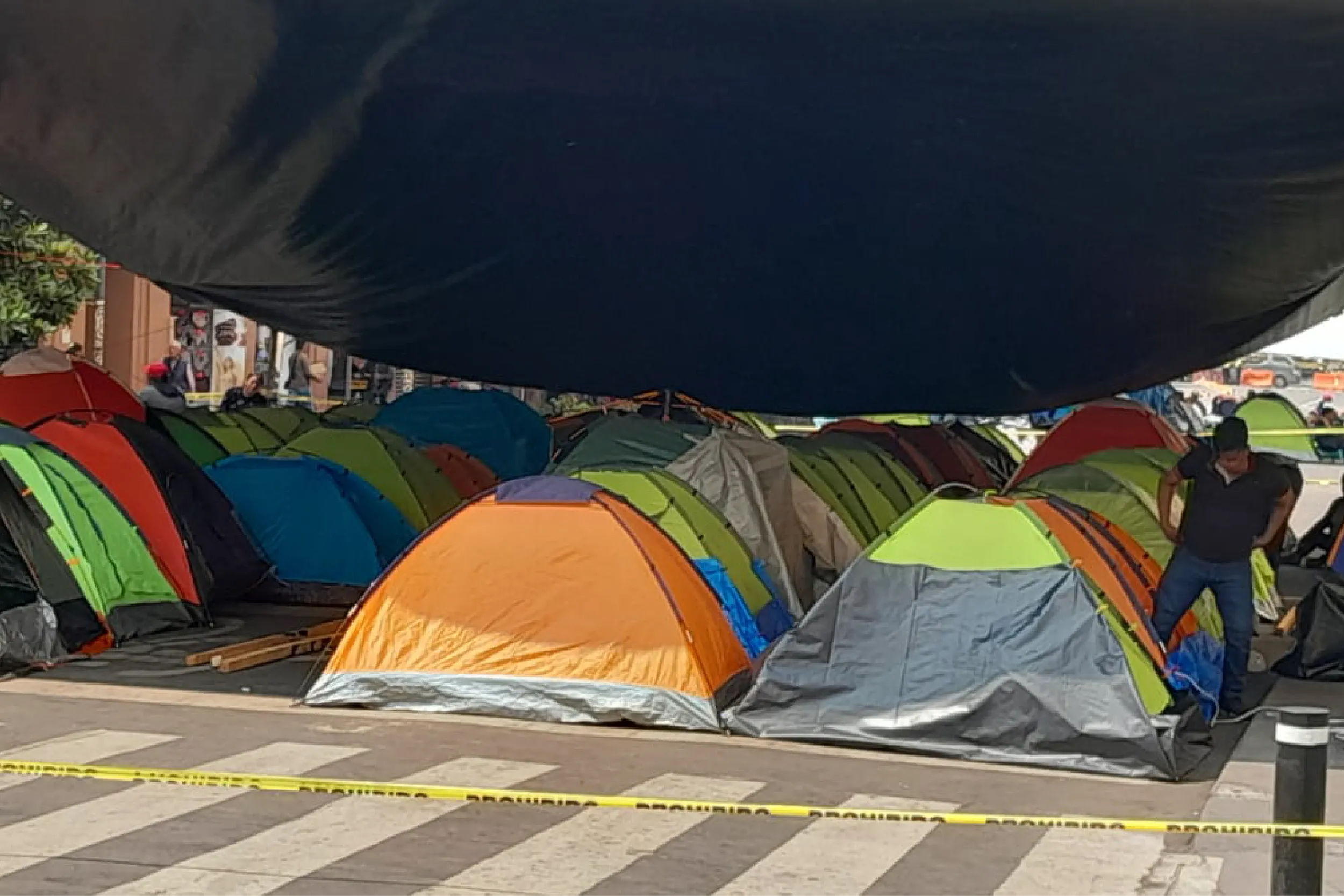 Bloqueos afectan puntos clave de la Ciudad de México.