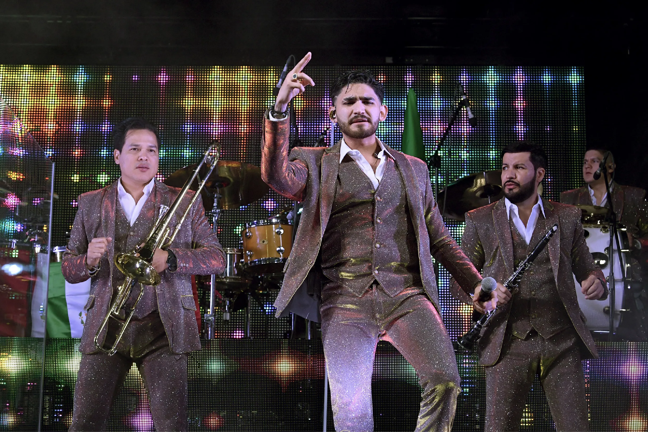 La legendaria banda sinaloense encabezará las celebraciones del partido inaugural entre México y Sudáfrica en el Zócalo capitalino.