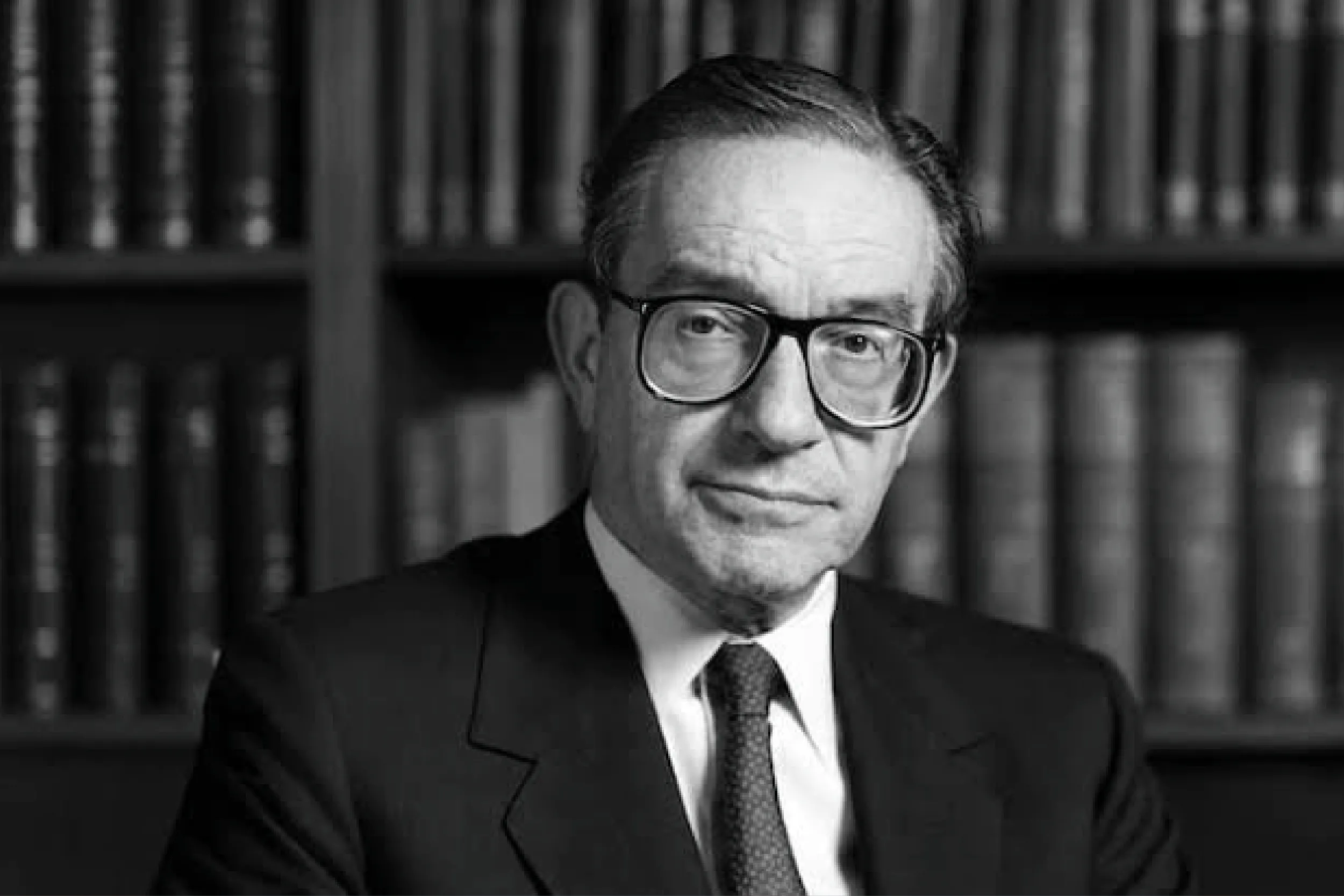 Muere Alan Greenspan a los 100 años.