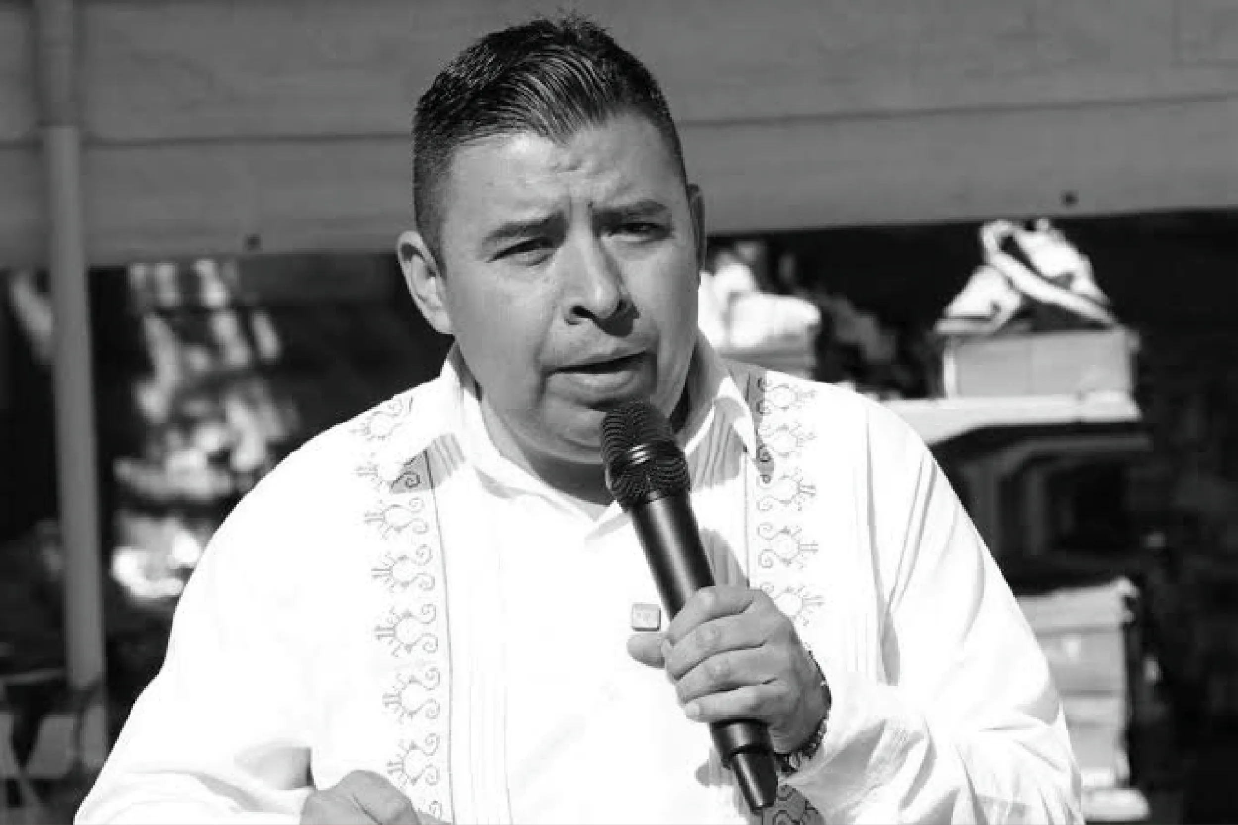 El presidente municipal de Temoac, Valentín Lavín Romero, fue asesinado este martes dentro de las instalaciones de la presidencia municipal.