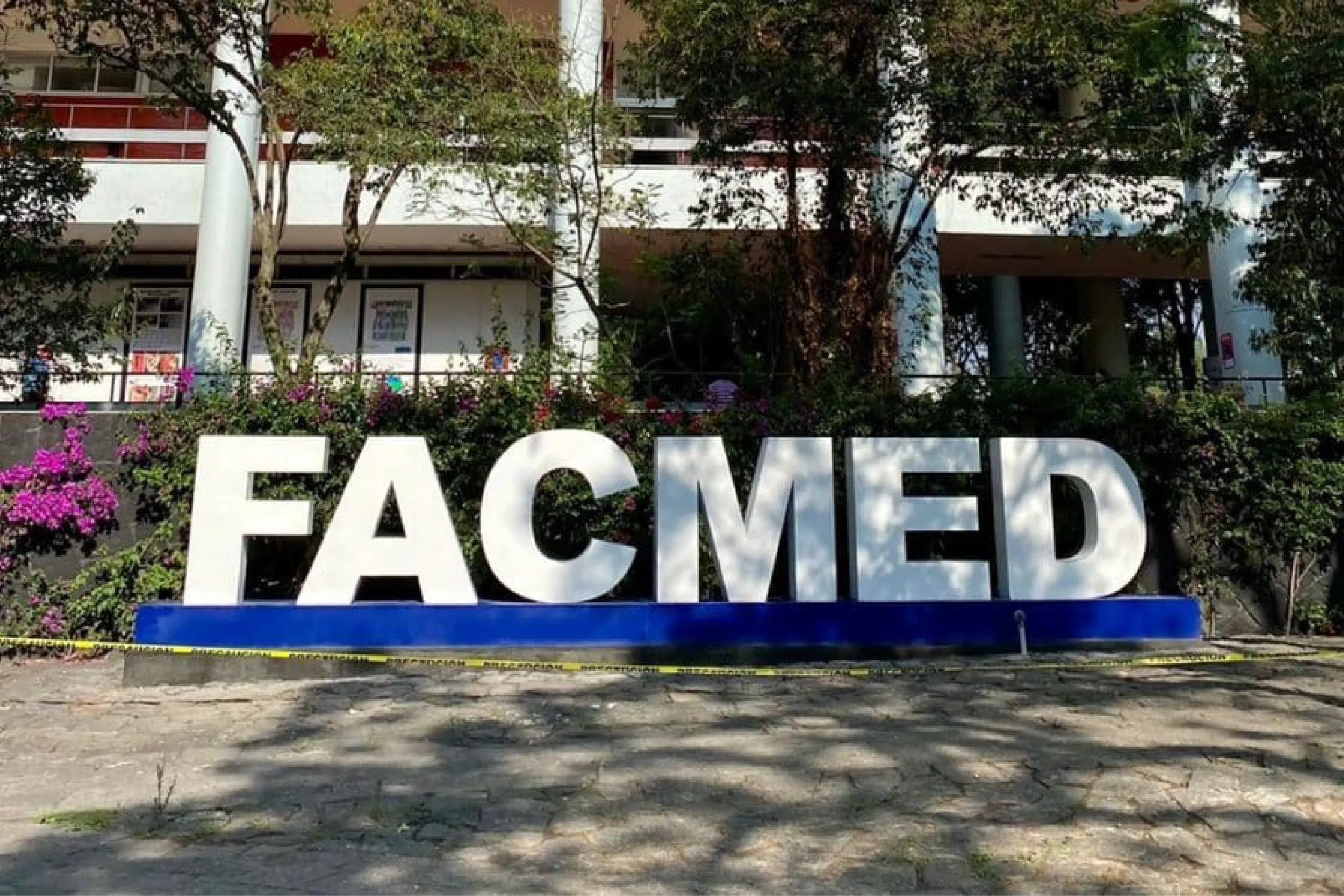 Denuncian admisiones atípicas en Medicina UNAM.