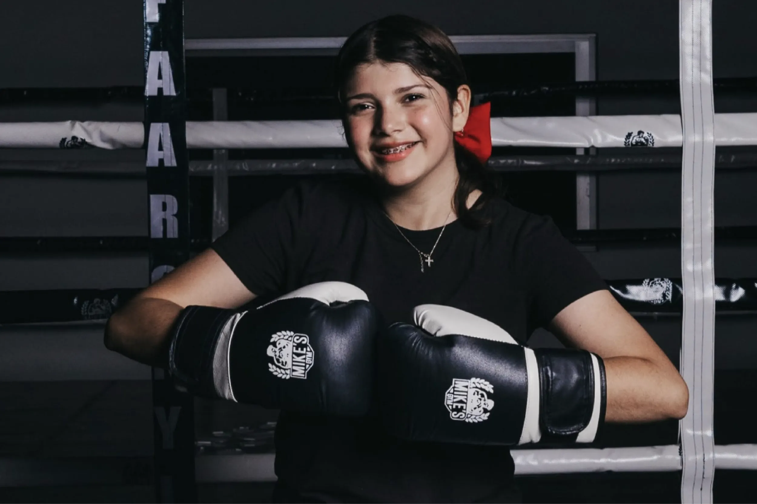 Dafne Zapata Quintos, de 13 años, murió mientras participaba en un curso de verano organizado por la Academia Militarizada Marina Doenitz, en Ciudad Madero, Tamaulipas.