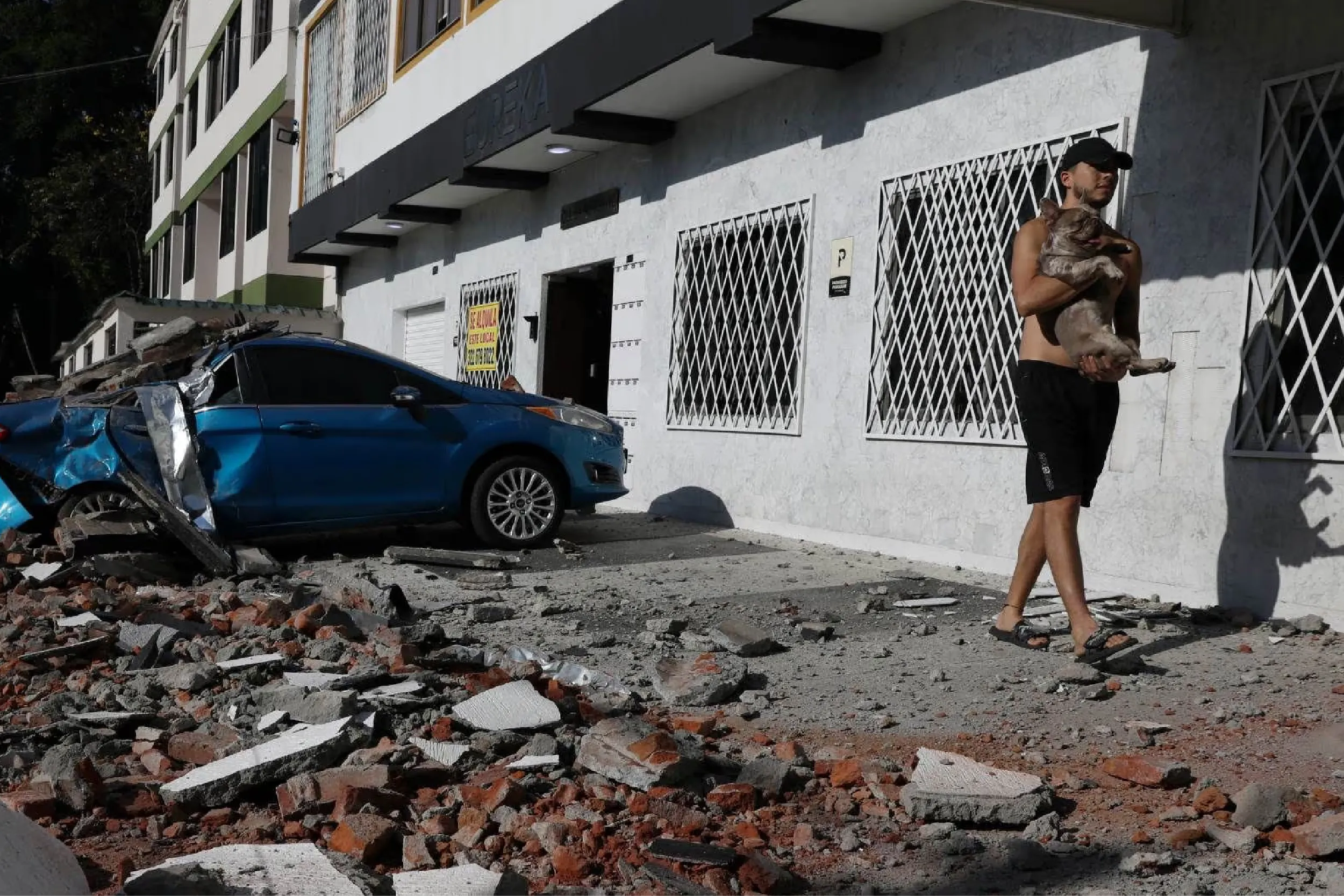 Terremoto de magnitud 7.4 sacude Colombia.
