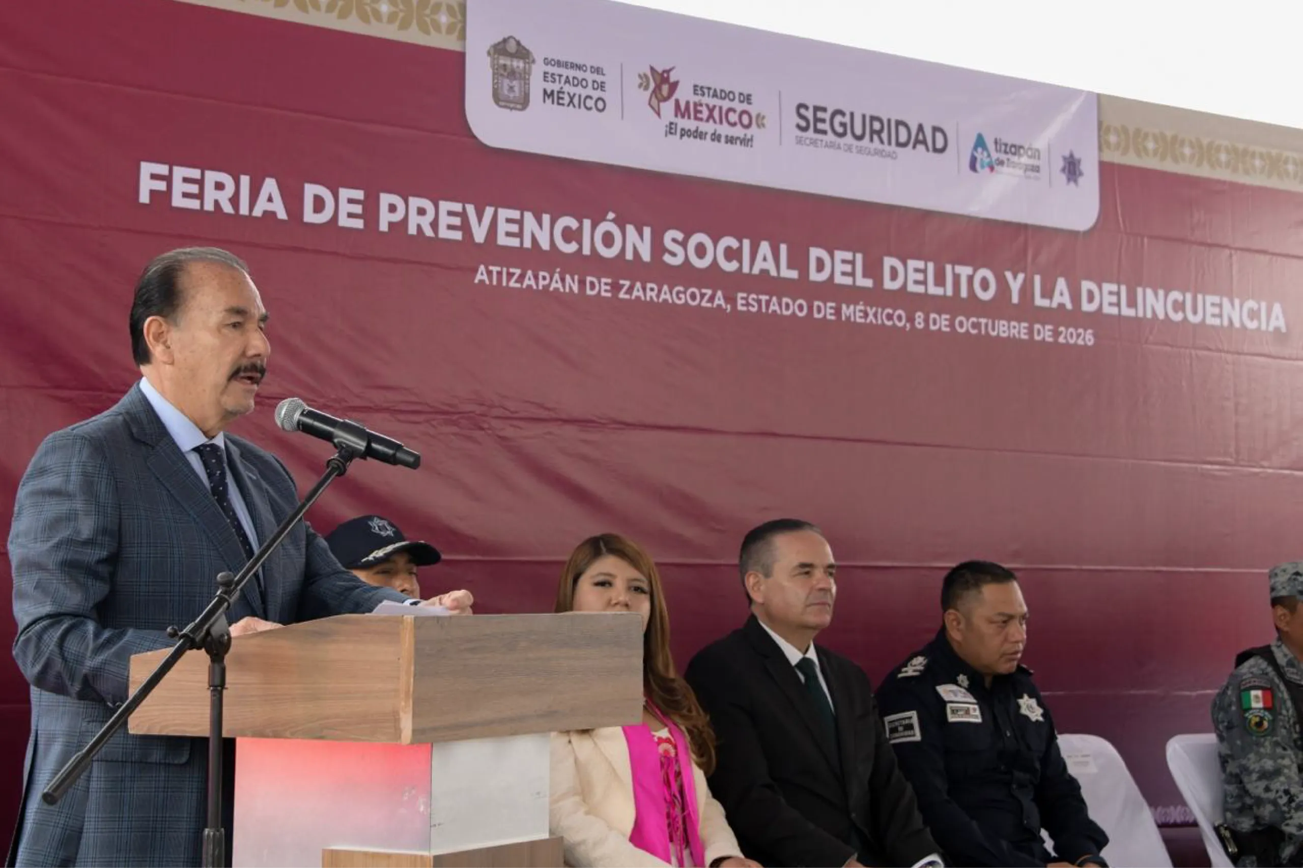 Atizapán realiza feria de prevención del delito con 20 dependencias.