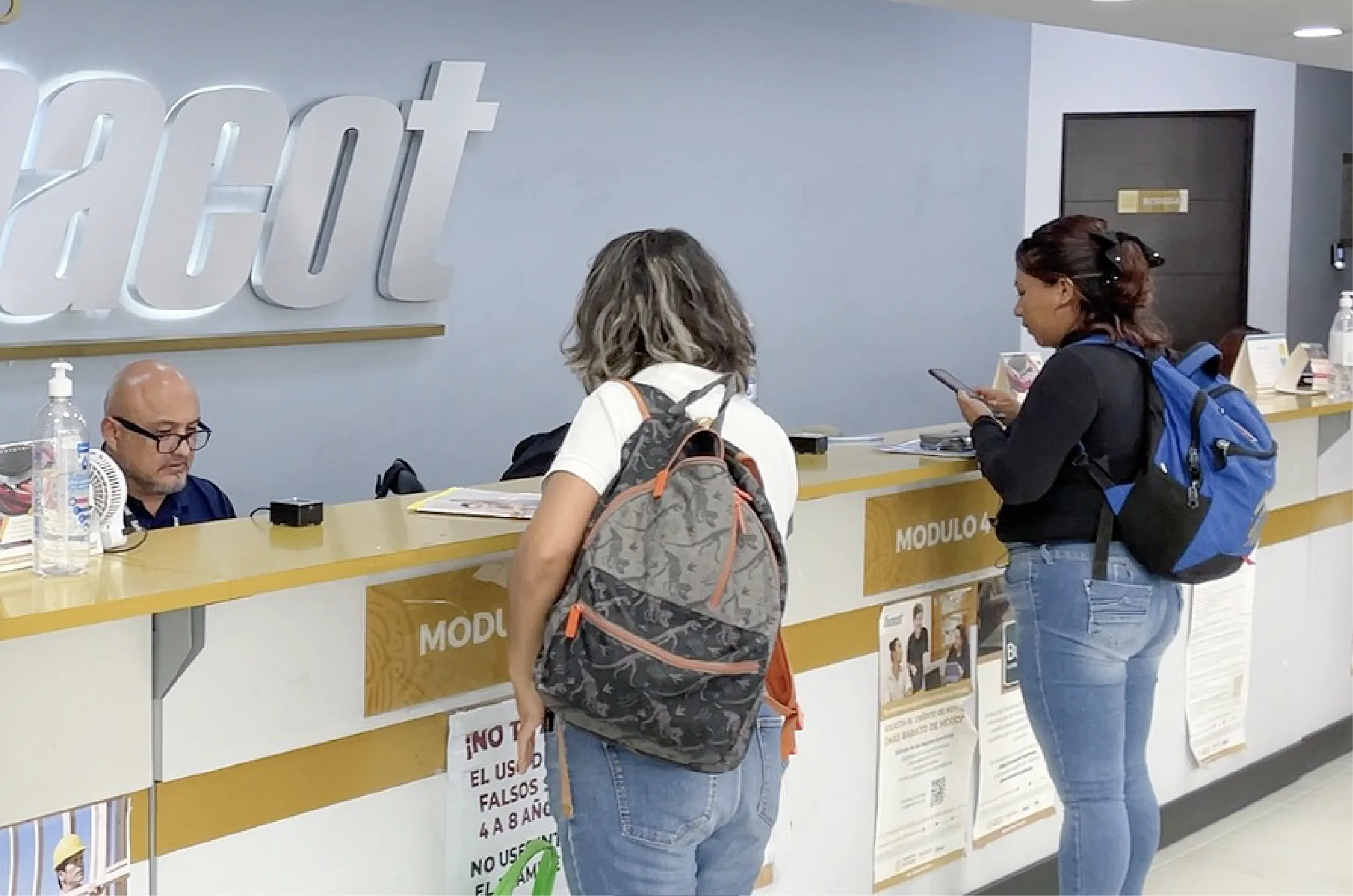 Fonacot fortalece crédito para mujeres.