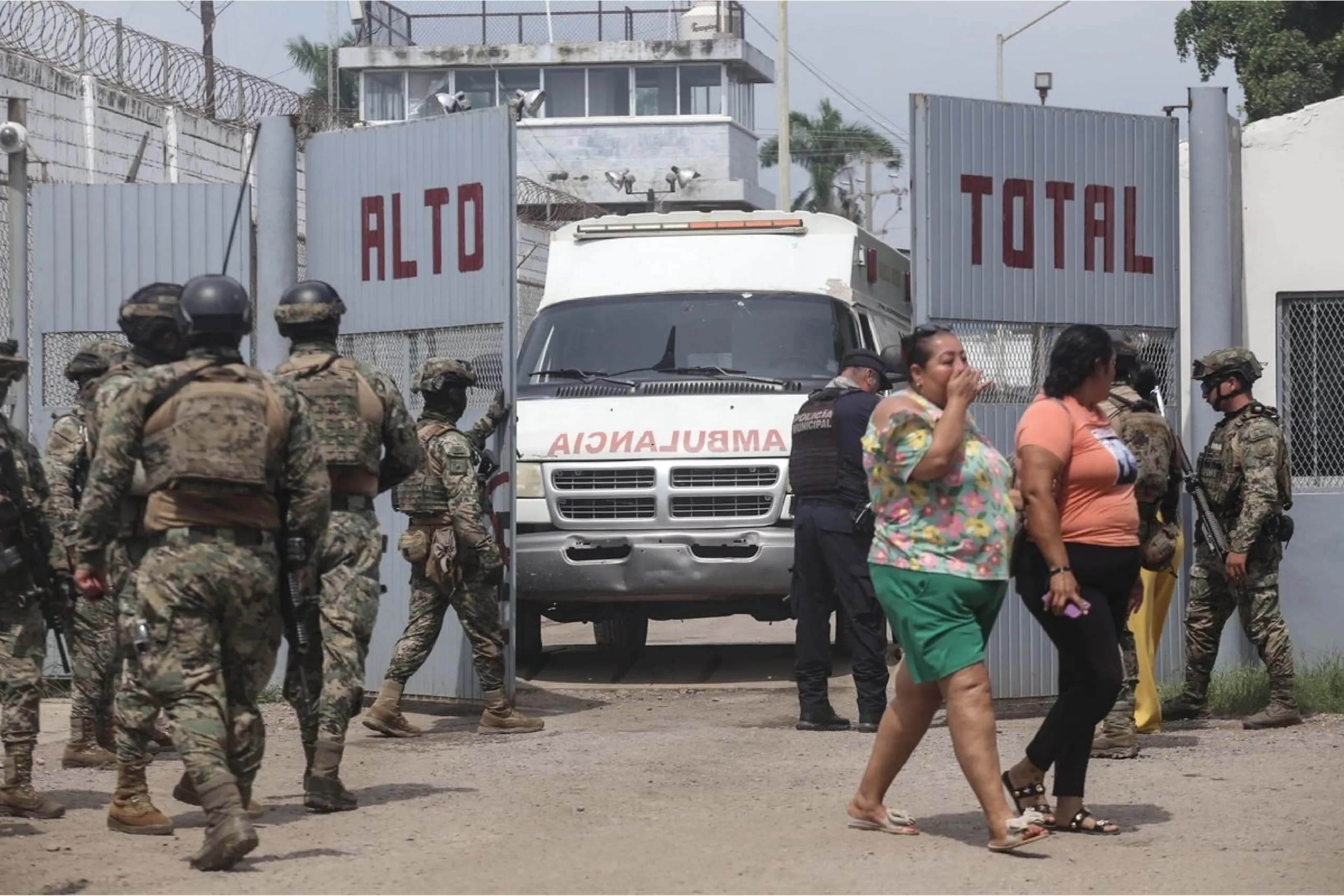 Nueva riña en penal de Mazatlán deja dos muertos más; ya son 12 víctimas, incluido un niño de 2 años.