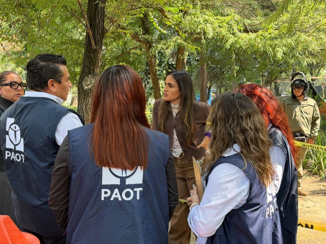 Alerta en Parque España: hallan seis cebos sospechosos.