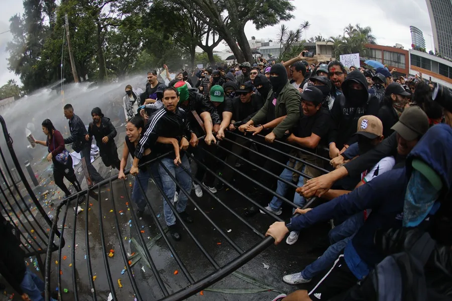 Protesta por agua contaminada.